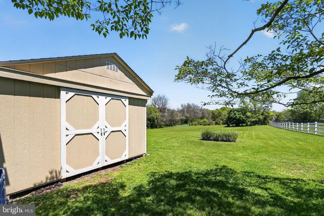 1525 COLLEGE AVE, Collegeville, PA 19426