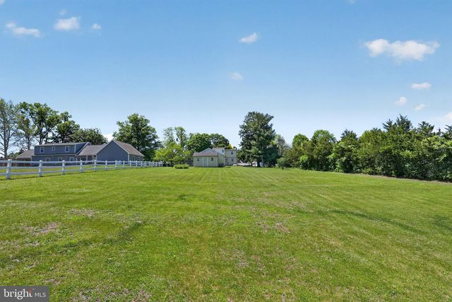 1525 COLLEGE AVE, Collegeville, PA 19426
