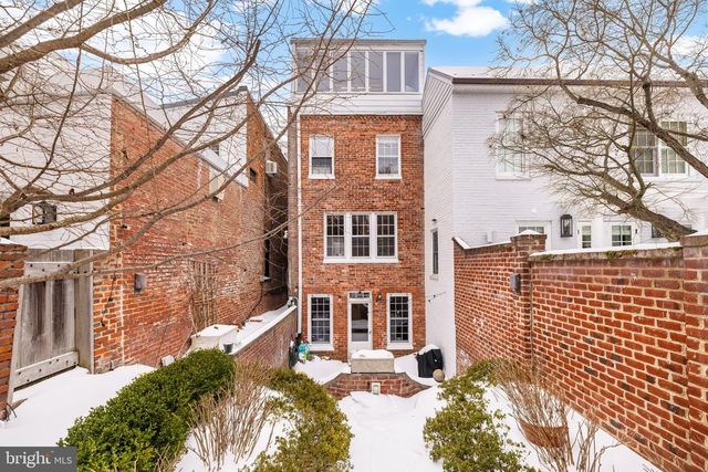 3127 O ST NW, Washington, DC 20007