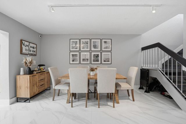 7136 SW 105th Court 7136, Miami, FL 33173