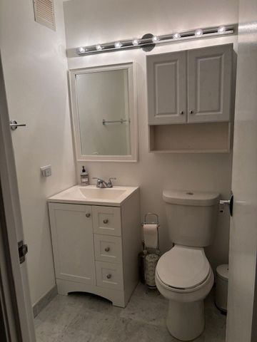 3660 N Lake Shore Drive 2109, Chicago, IL 60613