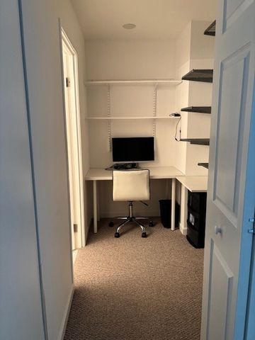 3660 N Lake Shore Drive 2109, Chicago, IL 60613