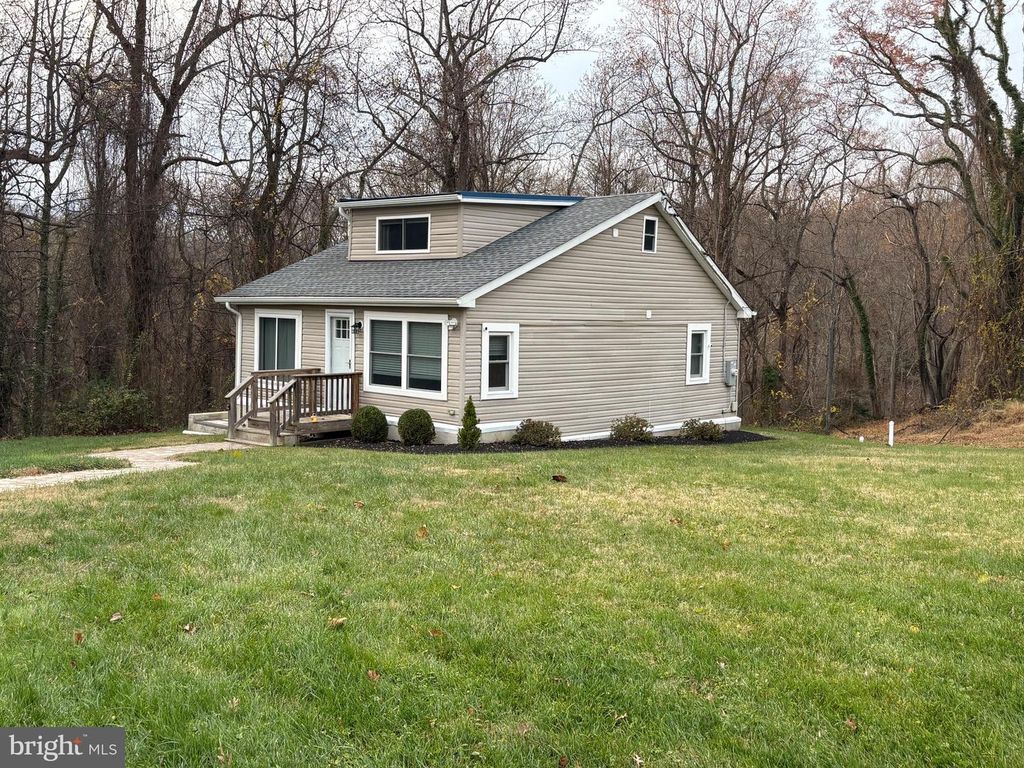 1806 JOHNSON RD, Annapolis, MD 21409