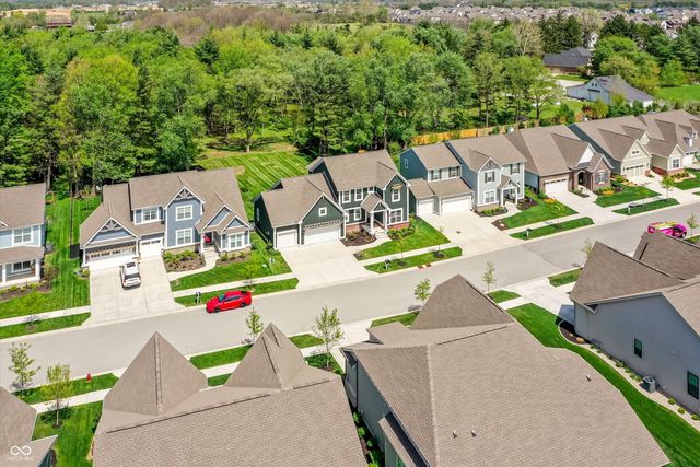 15573 Woodford Drive, Westfield, IN 46074