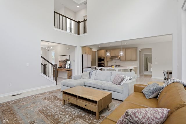 15573 Woodford Drive, Westfield, IN 46074