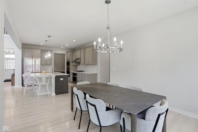 15573 Woodford Drive, Westfield, IN 46074