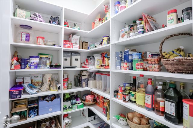 15573 Woodford Drive, Westfield, IN 46074