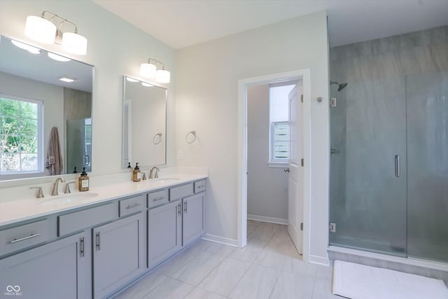 15573 Woodford Drive, Westfield, IN 46074