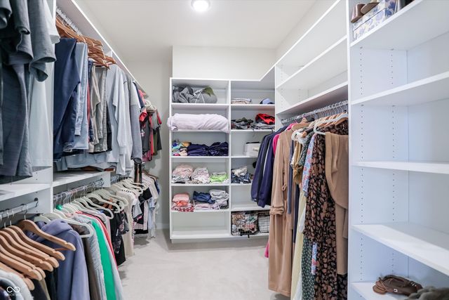 15573 Woodford Drive, Westfield, IN 46074