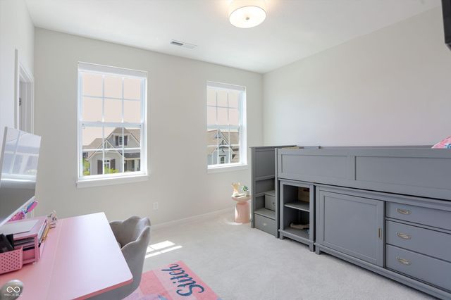 15573 Woodford Drive, Westfield, IN 46074