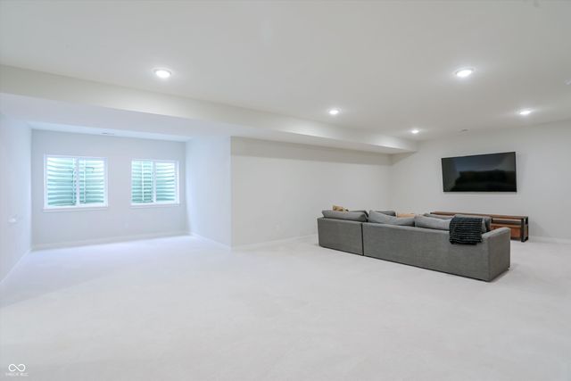 15573 Woodford Drive, Westfield, IN 46074