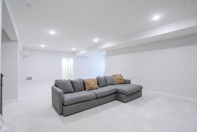 15573 Woodford Drive, Westfield, IN 46074