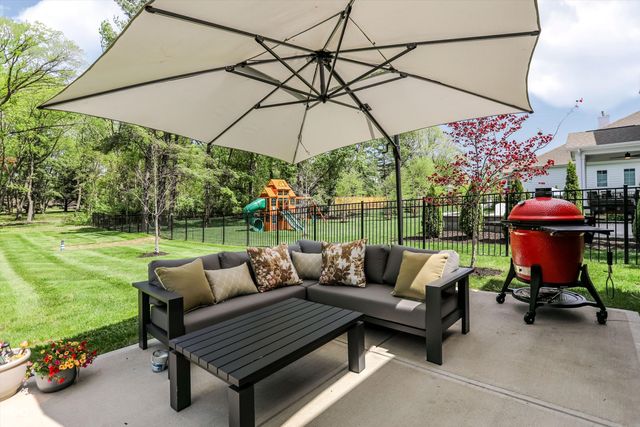 15573 Woodford Drive, Westfield, IN 46074