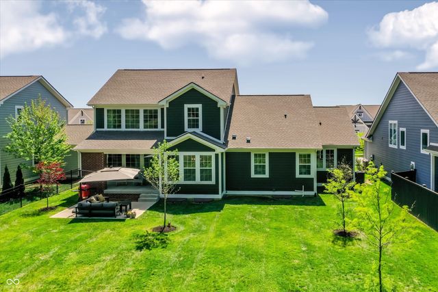 15573 Woodford Drive, Westfield, IN 46074