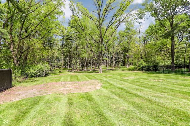 15573 Woodford Drive, Westfield, IN 46074