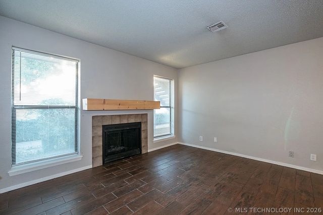2421 E 87th Street 2D161, Tulsa, OK 74137