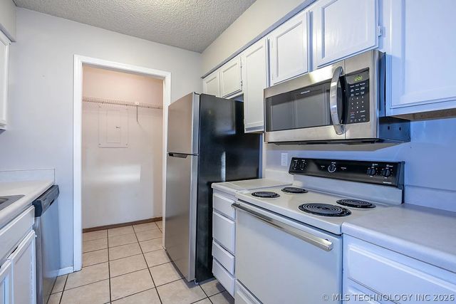 2421 E 87th Street 2D161, Tulsa, OK 74137