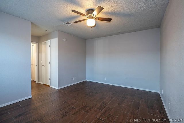2421 E 87th Street 2D161, Tulsa, OK 74137