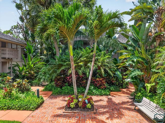 6957 Rain Forest Drive E 4 U, Boca Raton, FL 33434