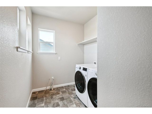 248 Hampshire Ln, Castle Pines, CO 80108