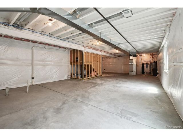 248 Hampshire Ln, Castle Pines, CO 80108