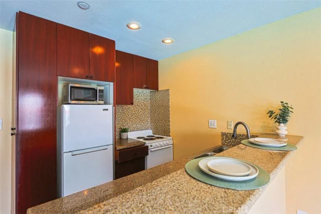 17210 Newhope 1308, Fountain Valley, CA 92708