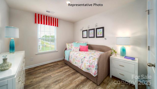 12043 Zazu Way, Charlotte, NC 28215