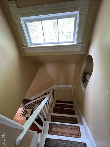 209 E Eldon Street, St James, MO 65559