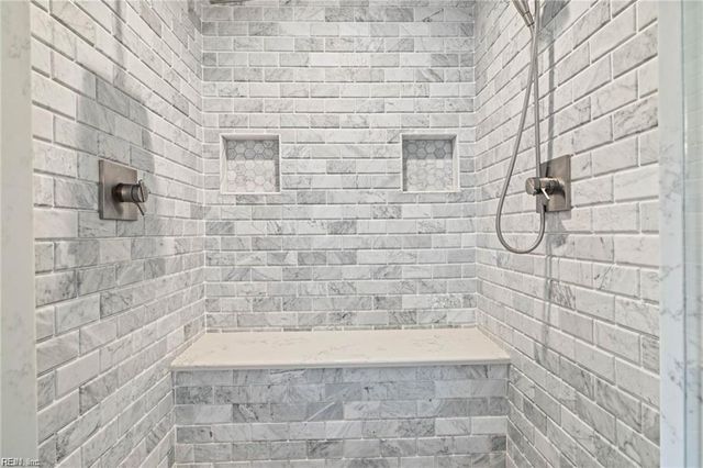 1005 Ditchley RD, Virginia Beach, VA 23451