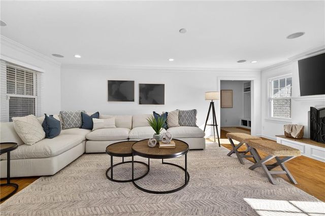 1005 Ditchley RD, Virginia Beach, VA 23451