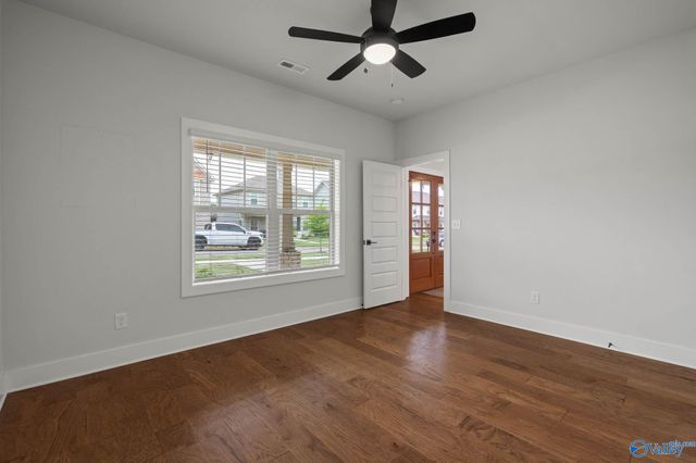 1604 Nordic Street NE, Huntsville, AL 35811