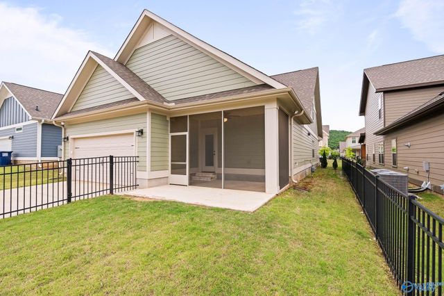 1604 Nordic Street NE, Huntsville, AL 35811