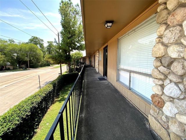1529 Wirt Road 30, Houston, TX 77055