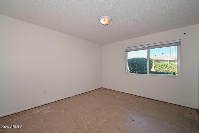 10911 W SANTA FE Drive, Sun City, AZ 85351