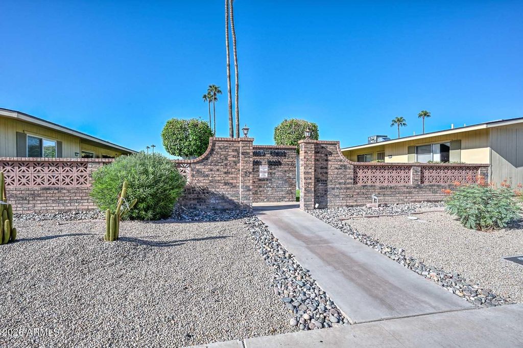 10911 W SANTA FE Drive, Sun City, AZ 85351