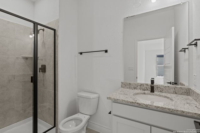 4044 Paddock Trail, Seguin, TX 78155