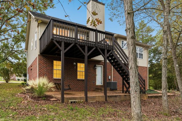 1310 Thrush Dr, Mount Juliet, TN 37122