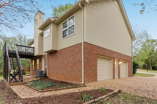 1310 Thrush Dr, Mount Juliet, TN 37122