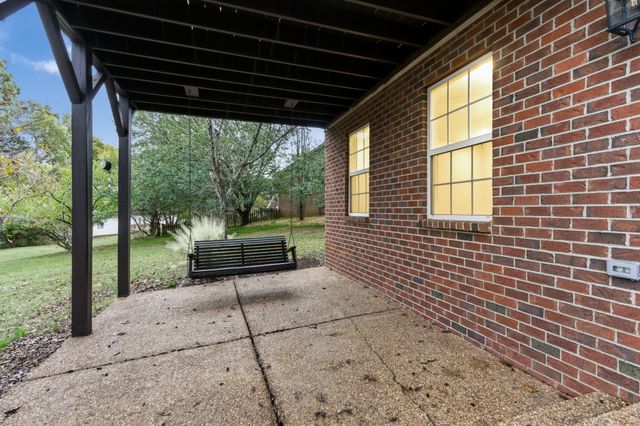 1310 Thrush Dr, Mount Juliet, TN 37122