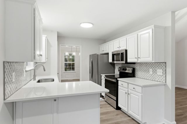 1310 Thrush Dr, Mount Juliet, TN 37122