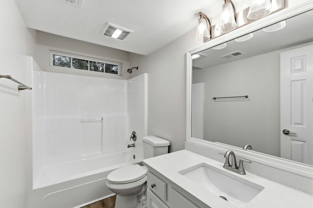 1310 Thrush Dr, Mount Juliet, TN 37122