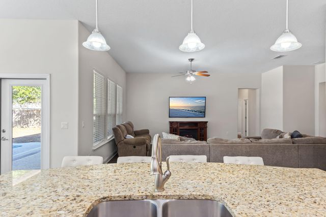 8310 Verano Street, Navarre, FL 32566