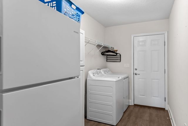 8310 Verano Street, Navarre, FL 32566