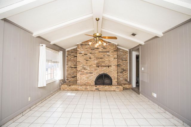 3408 70th Drive, Lubbock, TX 79413