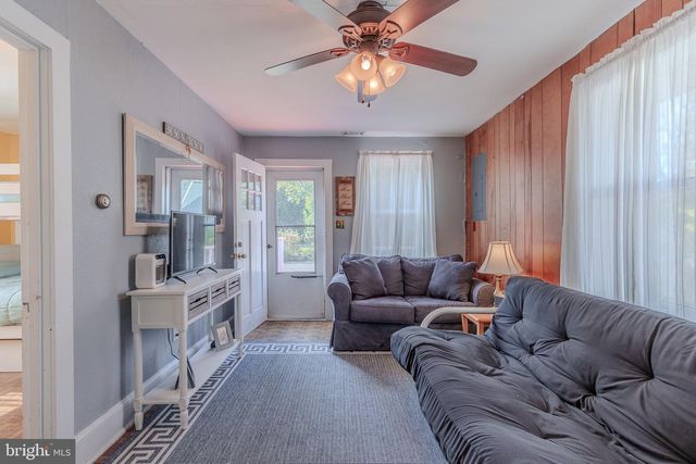 408 ATLANTIC AVE, West Cape May, NJ 08204