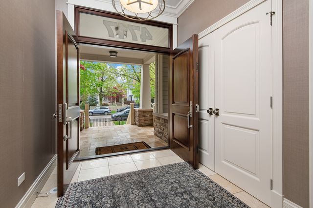 4717 N Paulina Street, Chicago, IL 60640