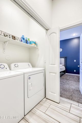412 Villa Sol Court, Socorro, TX 79927