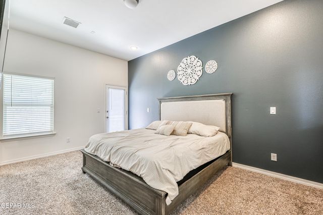 412 Villa Sol Court, Socorro, TX 79927