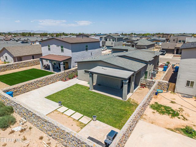 412 Villa Sol Court, Socorro, TX 79927