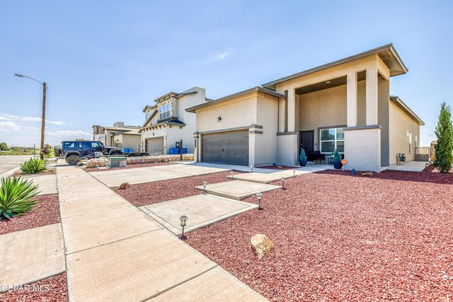 412 Villa Sol Court, Socorro, TX 79927